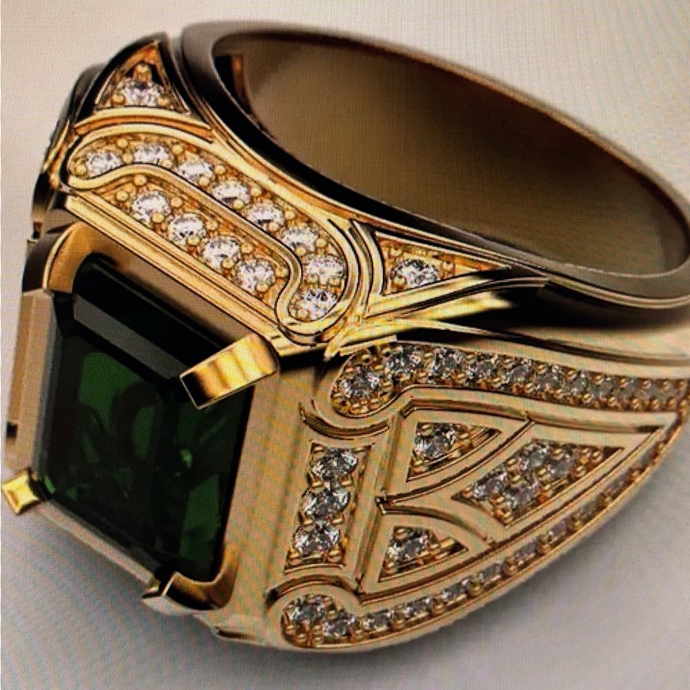 MENS GOLD PLATED GREEN STONE RING - Picture 11 of 13